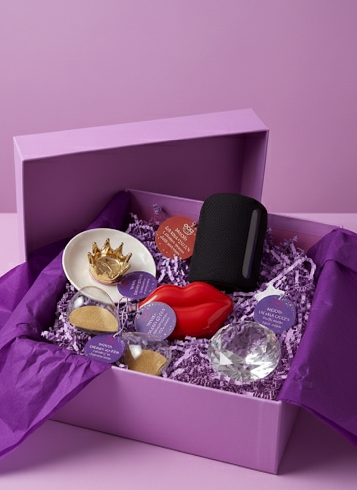 Mood Box Drama Queen OggiComeMiGira box regalo originale ironica scenografica idea regalo
